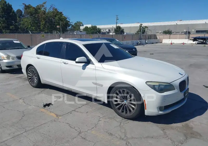 2009 BMW 750 фото