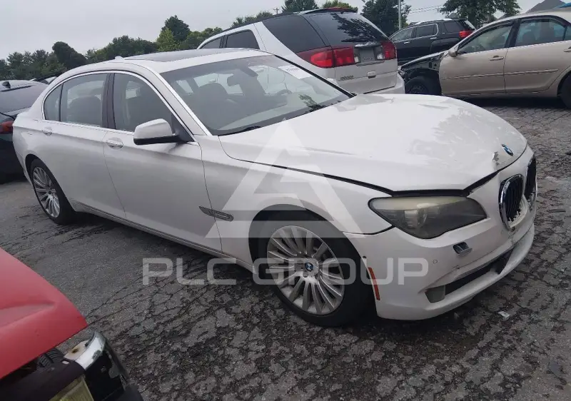 2009 BMW 750 фото