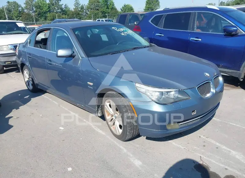 2009 BMW 528 photo
