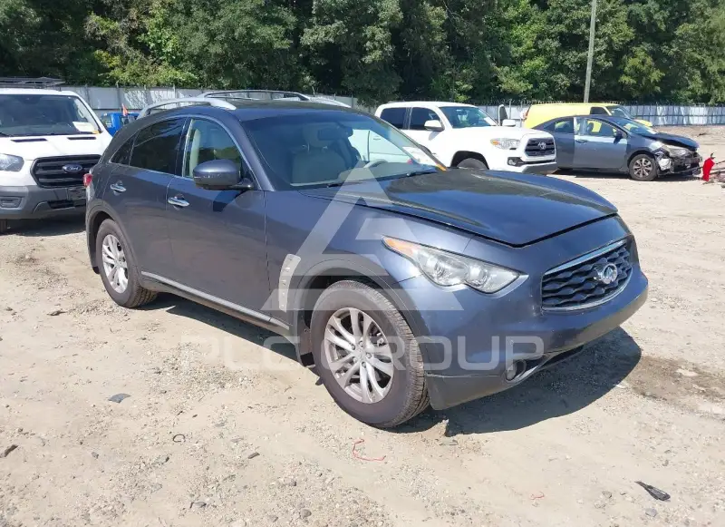 2009 Infinity FX35 фото