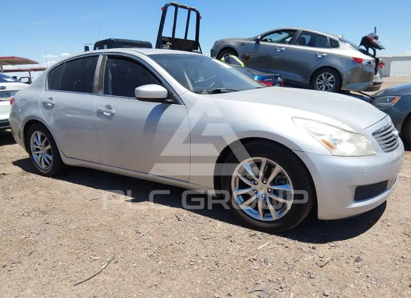2009 Infinity G37 photo