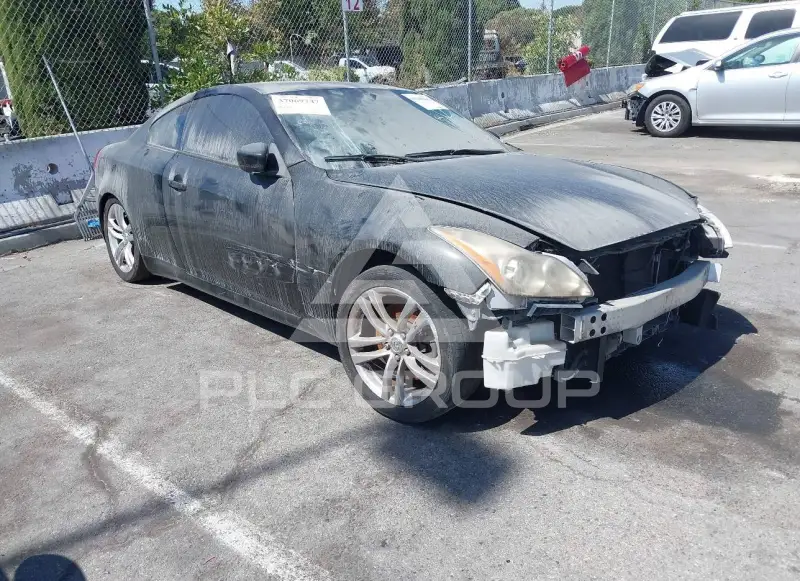 2009 Infinity G37 photo