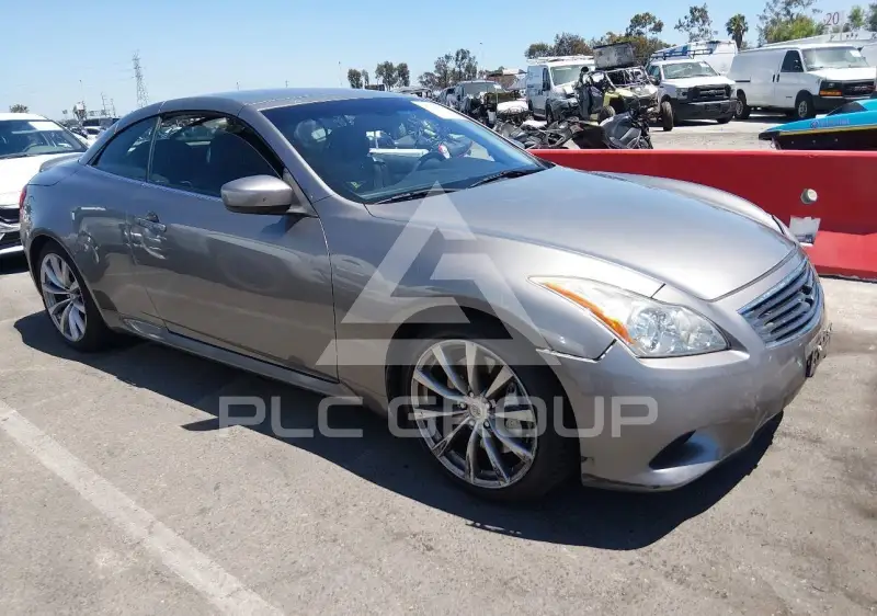 2009 Infinity G37 photo
