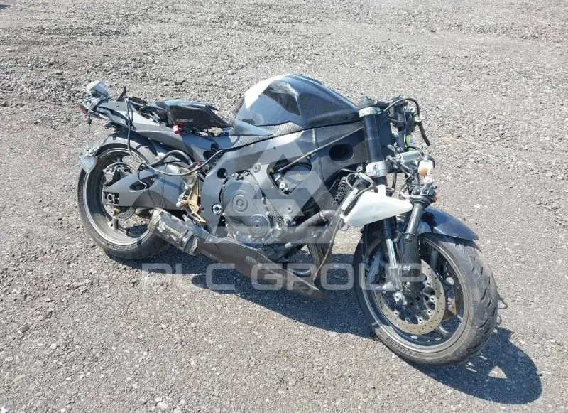 2009 Suzuki GSX-R750 photo