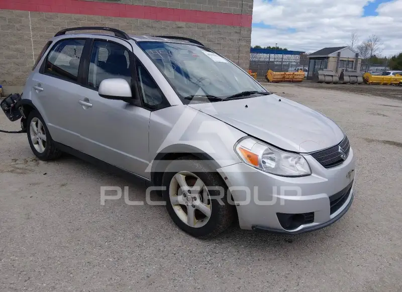 2009 Suzuki SX4 photo