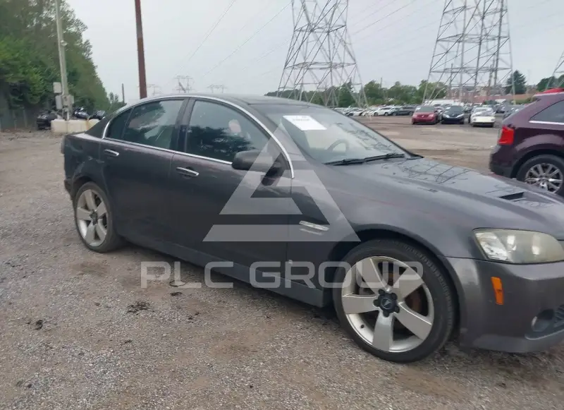 2009 Pontiac G8 фото