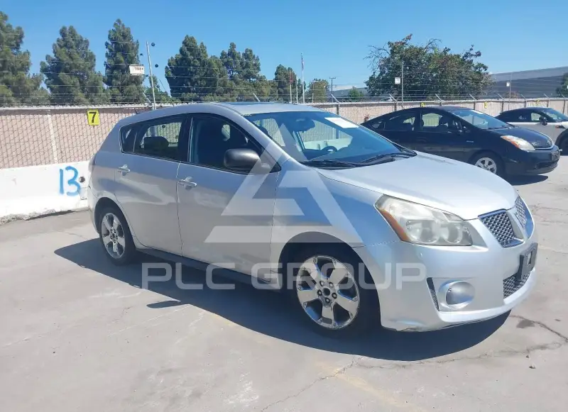 2009 Pontiac VIBE photo