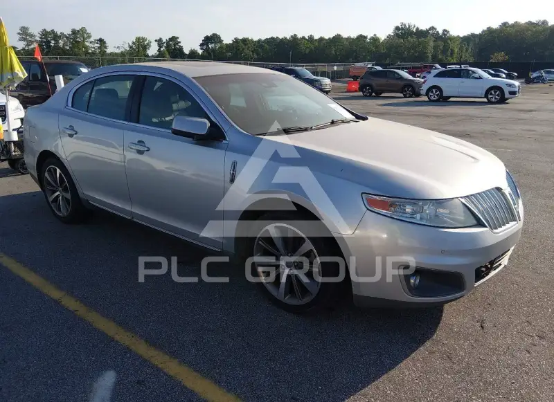 2009 Lincoln MKS photo