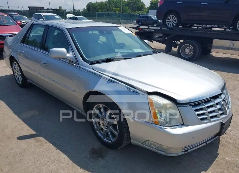 2009 Cadillac DTS фото