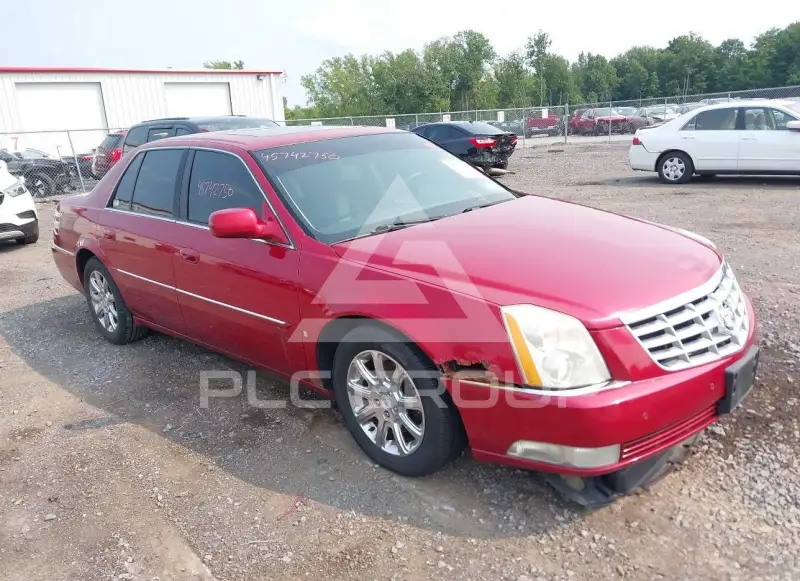 2009 Cadillac DTS photo