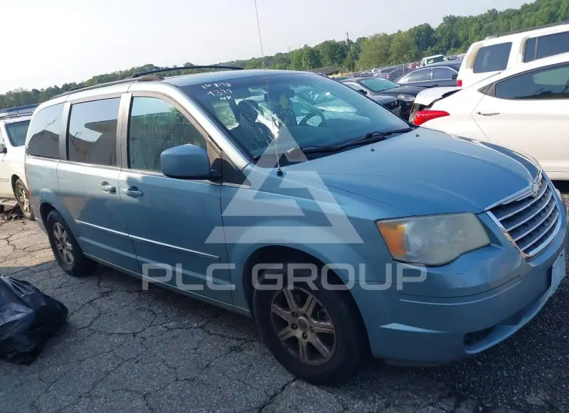 2009 Chrysler TOWN & COUNTRY photo