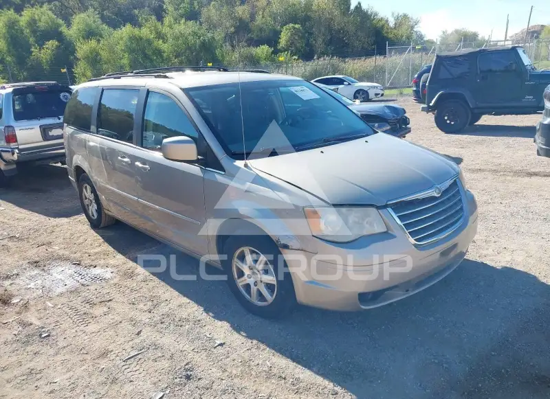 2009 Chrysler TOWN & COUNTRY photo