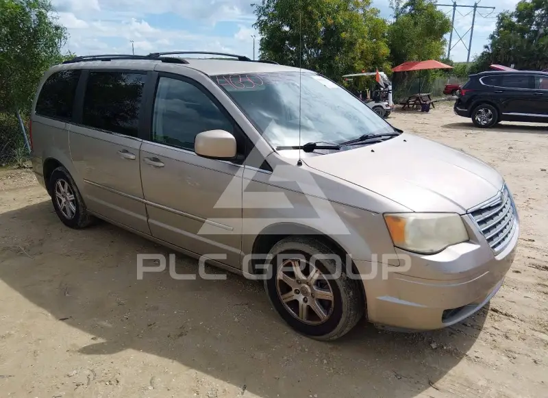 2009 Chrysler TOWN & COUNTRY photo