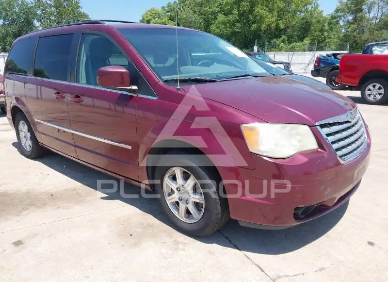 2009 Chrysler TOWN & COUNTRY photo