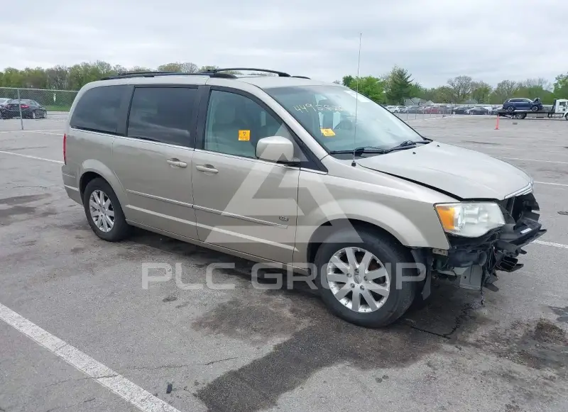 2009 Chrysler TOWN & COUNTRY photo