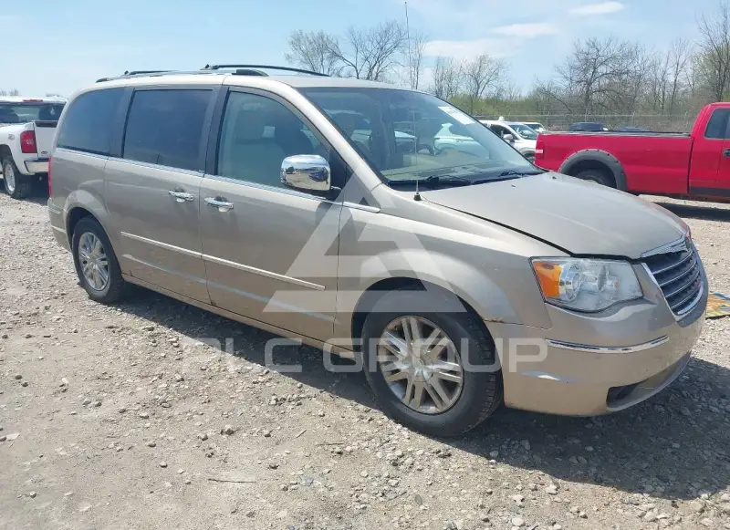 2009 Chrysler TOWN & COUNTRY photo