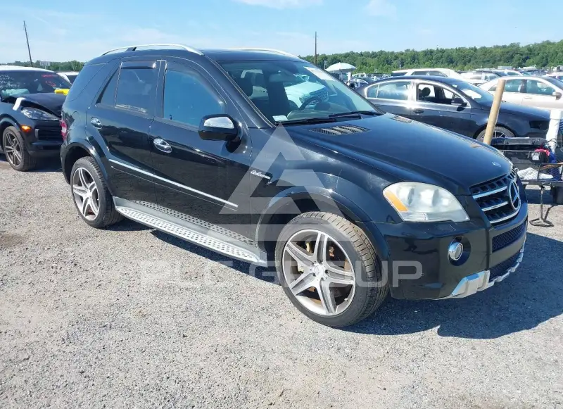 2009 Mercedes Benz ML 63 AMG photo