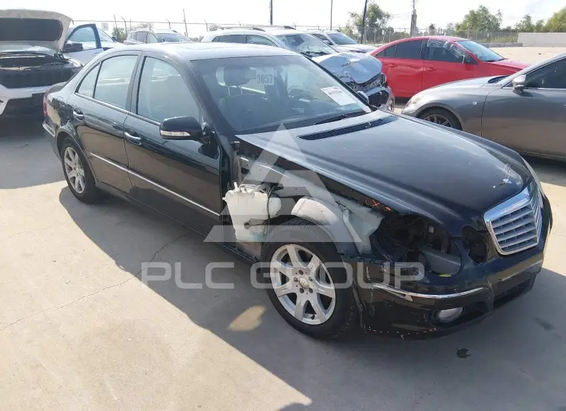 2009 Mercedes Benz E 320 photo