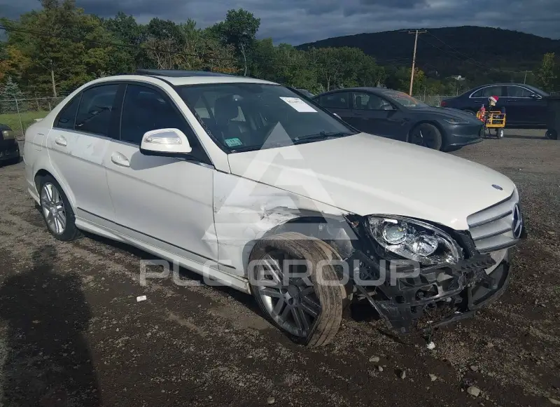 2009 Mercedes Benz C 300 photo