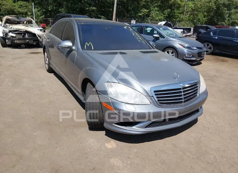 2009 Mercedes Benz S 550 фото