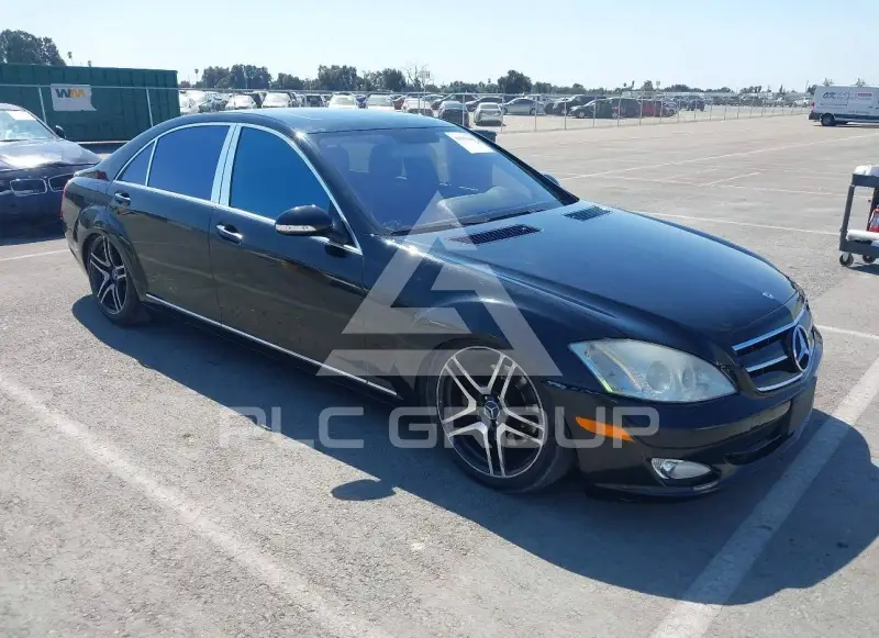 2009 Mercedes Benz S 550 photo