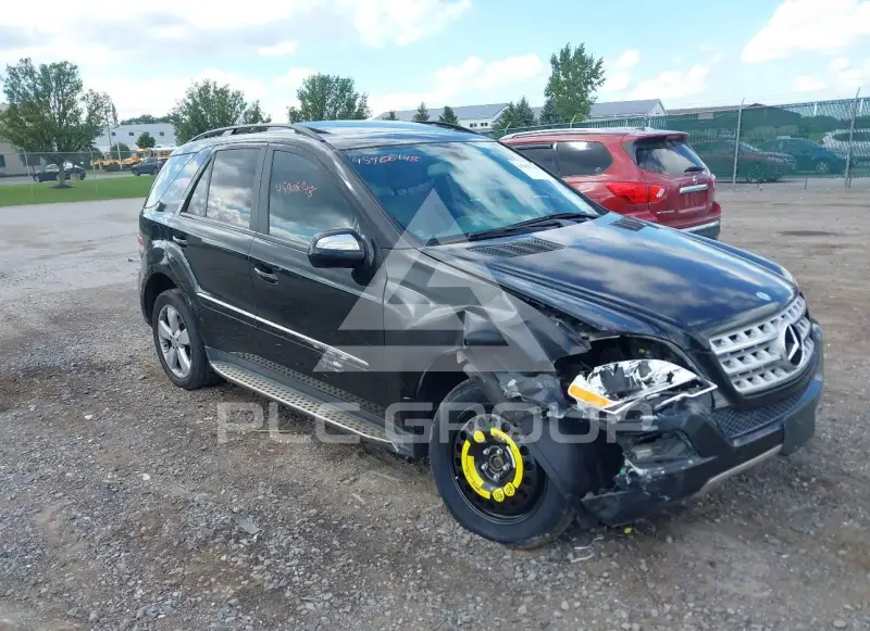 2009 Mercedes Benz ML 350 фото