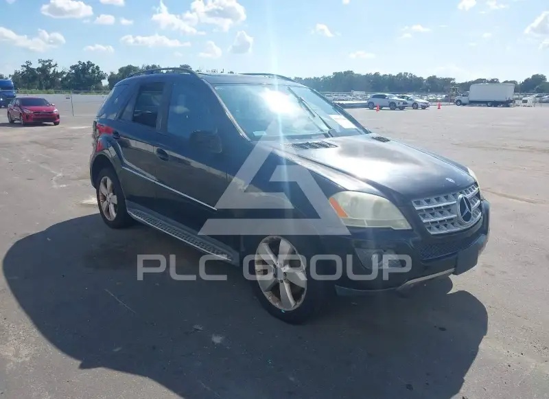 2009 Mercedes Benz ML 350 фото