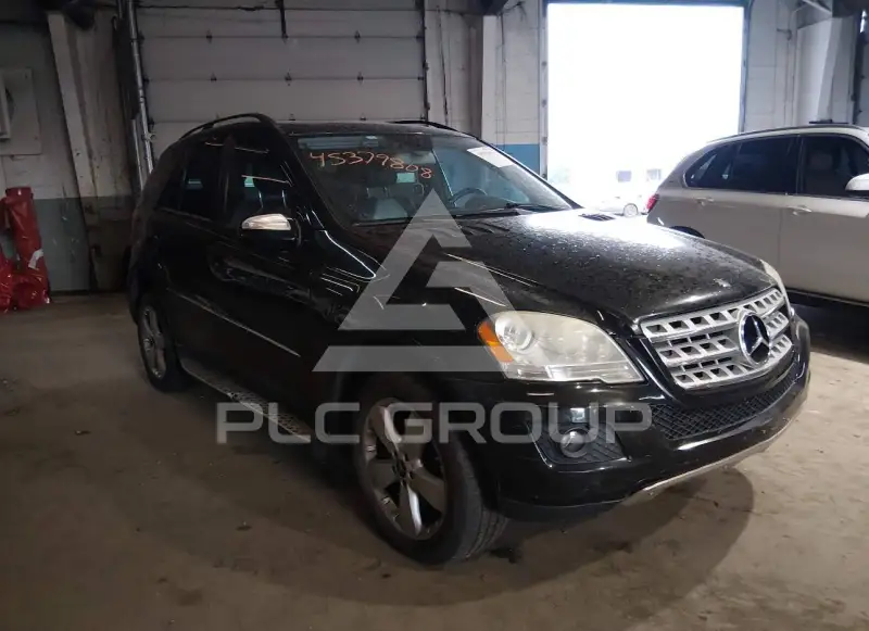 2009 Mercedes Benz ML 350 фото