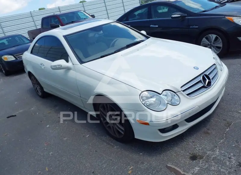 2009 Mercedes Benz CLK 350 photo