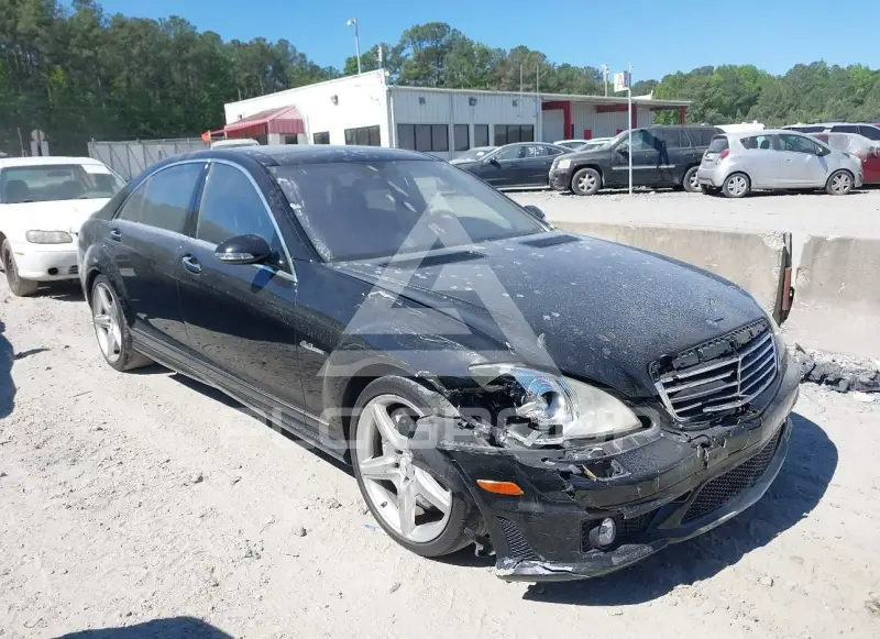 2009 Mercedes Benz S 63 фото