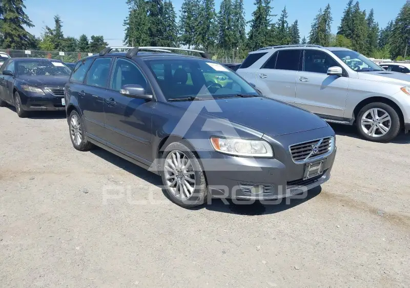 2009 Volvo V50 фото