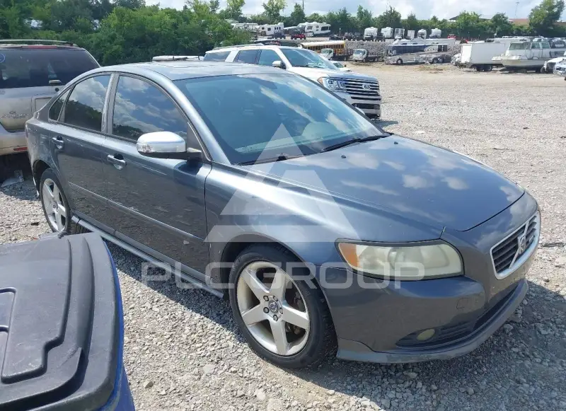 2009 Volvo S40 photo