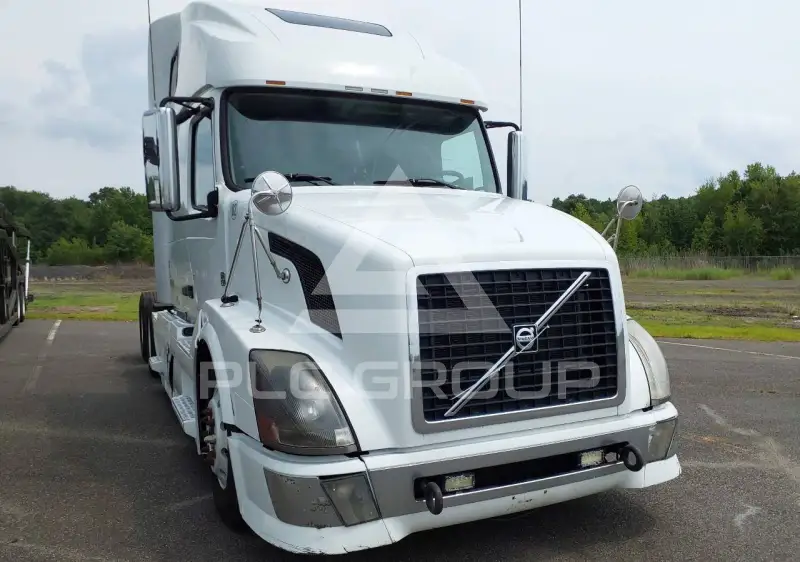 2009 Volvo VNL фото
