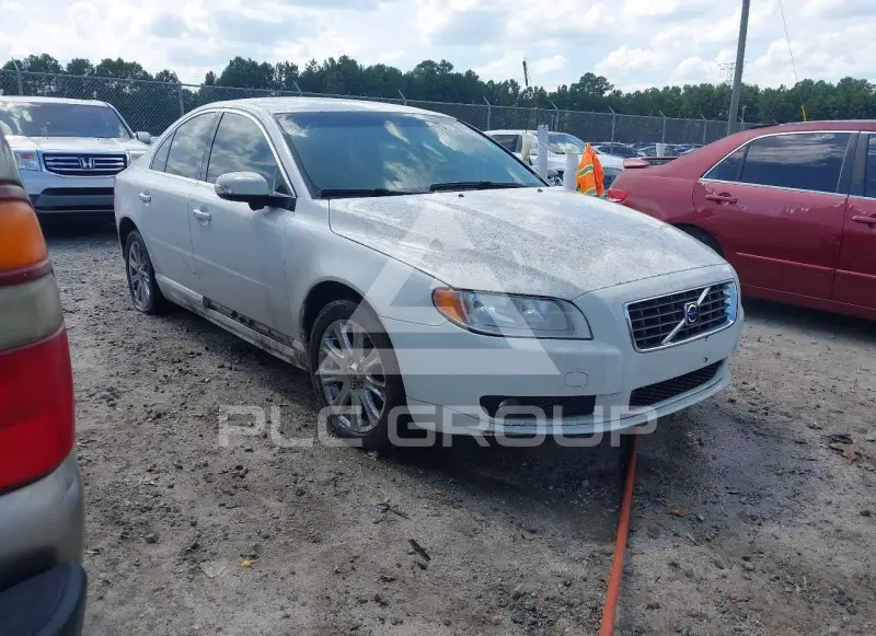 2009 Volvo S80 фото