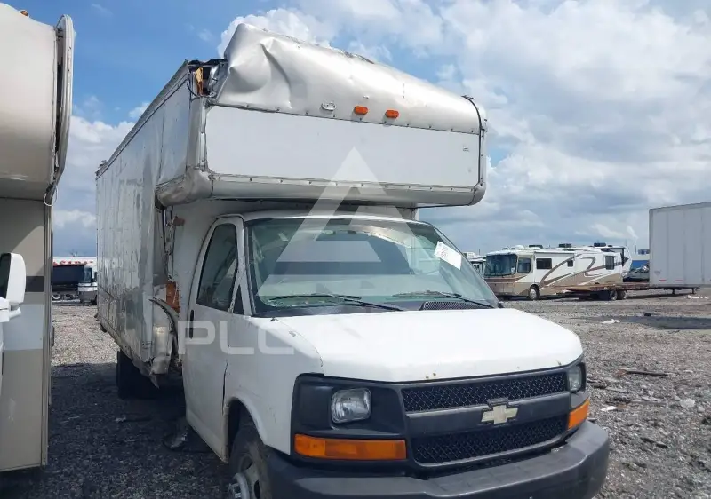 2009 GMC Savana фото