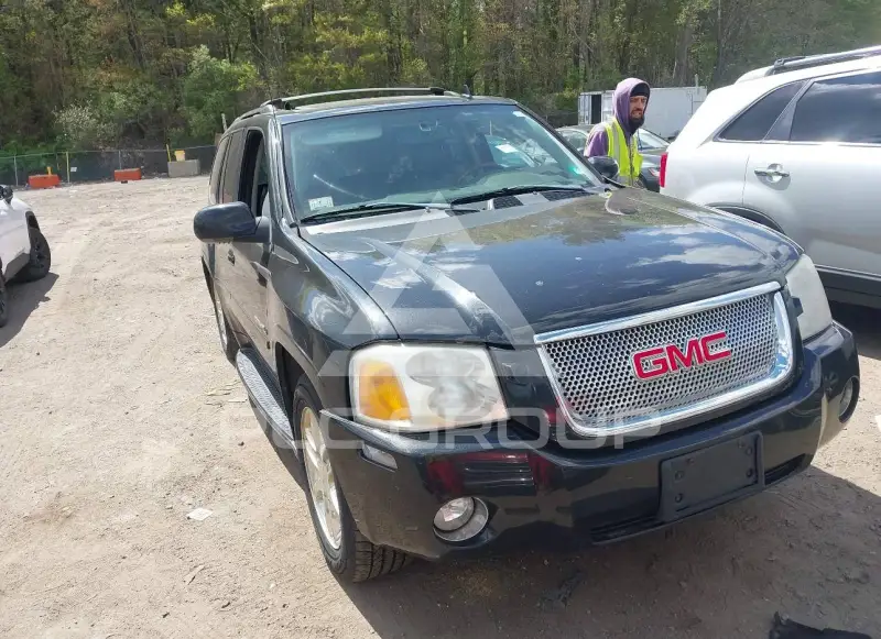 2009 GMC ENVOY фото