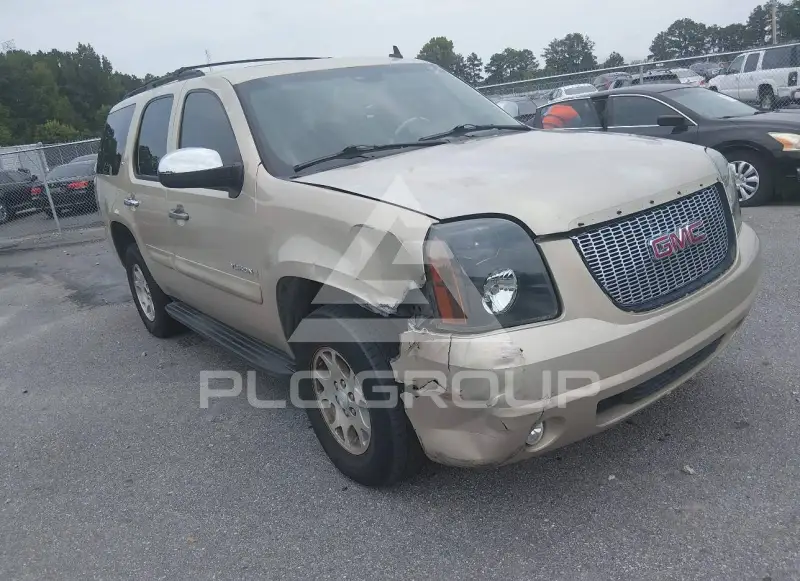 2009 GMC YUKON фото