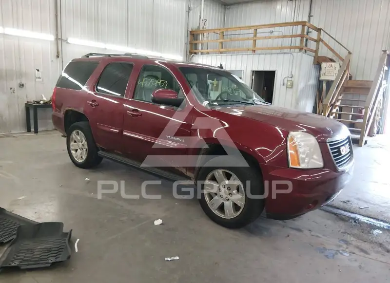 2009 GMC YUKON фото
