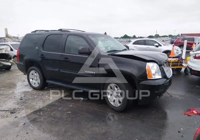 2009 GMC YUKON фото