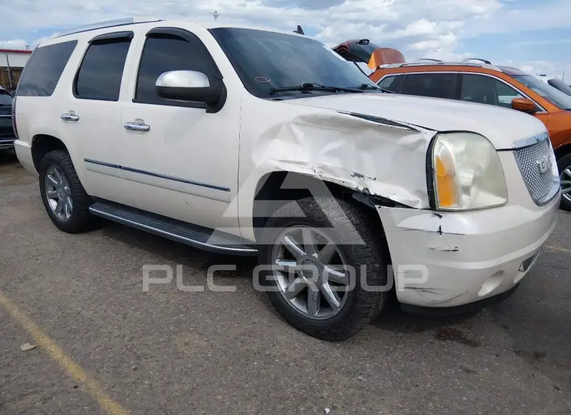 2009 GMC YUKON фото