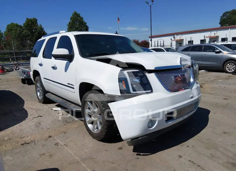 2009 GMC YUKON photo