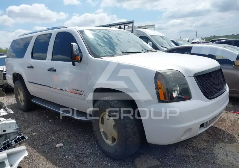 2009 GMC YUKON фото