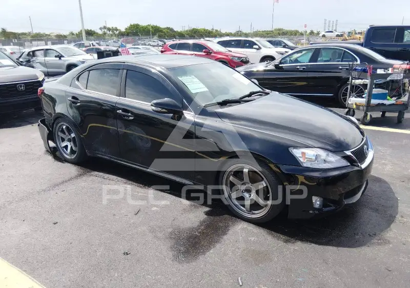 2009 Lexus IS250 фото
