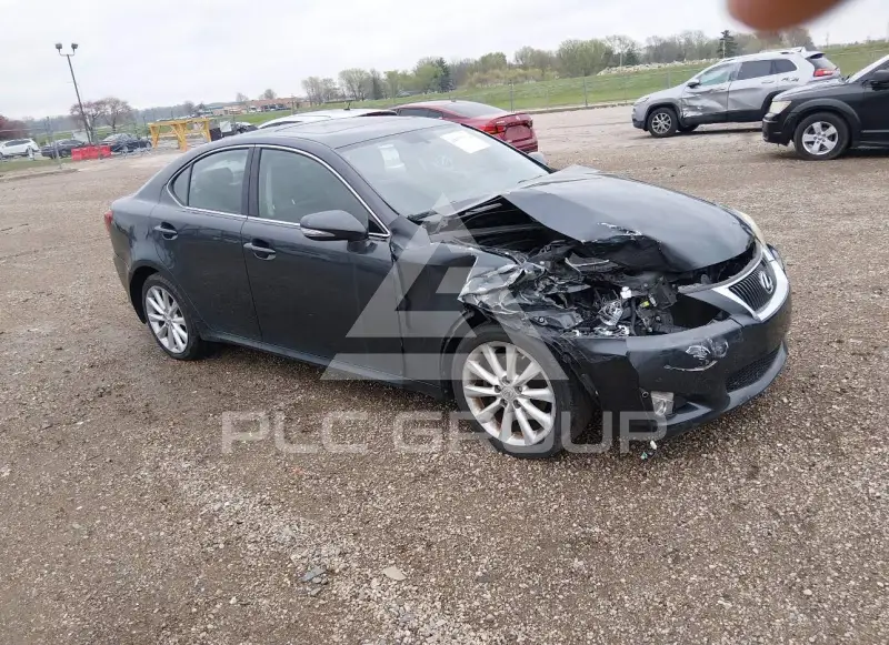 2009 Lexus IS250 photo
