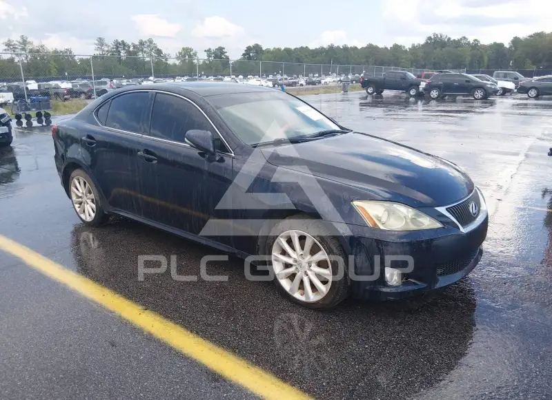 2009 Lexus IS250 photo