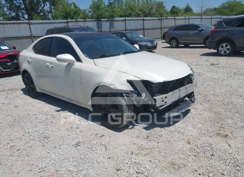 2009 Lexus IS350 фото