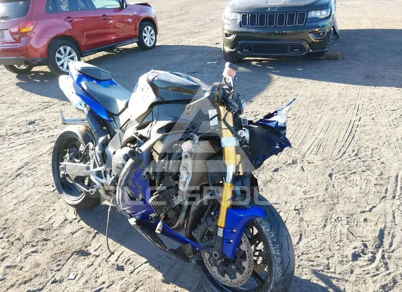 2009 Yamaha YZF-R1 photo