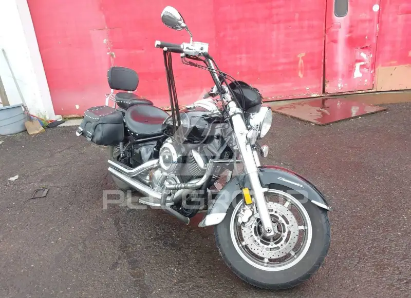 2009 Yamaha XVS1100 фото