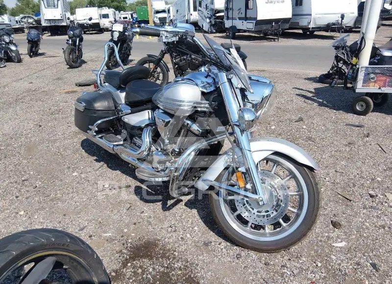 2009 Yamaha XV1900 photo
