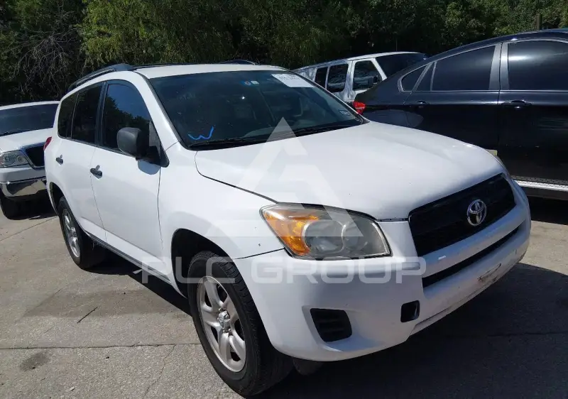 2009 Toyota RAV4 photo